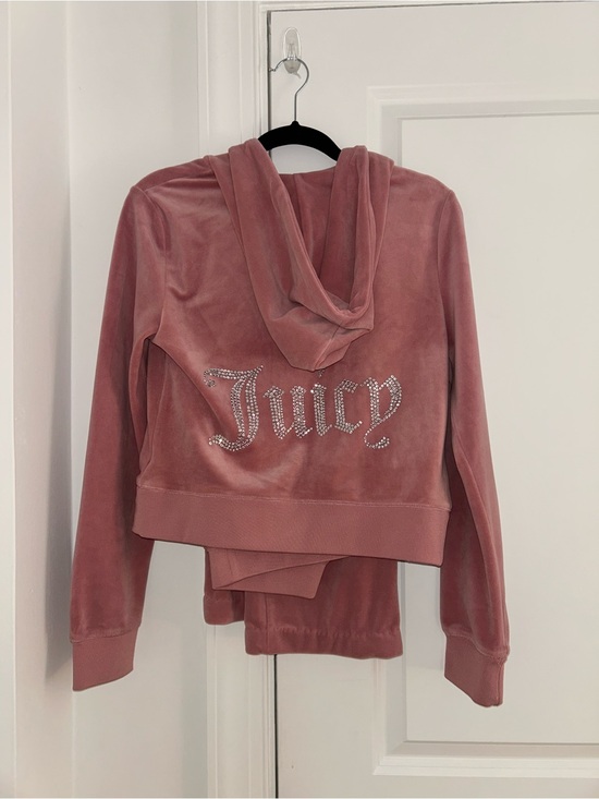 Juicy Couture Pants - Juicy Couture Pink velvet Hoodie & Pants Set